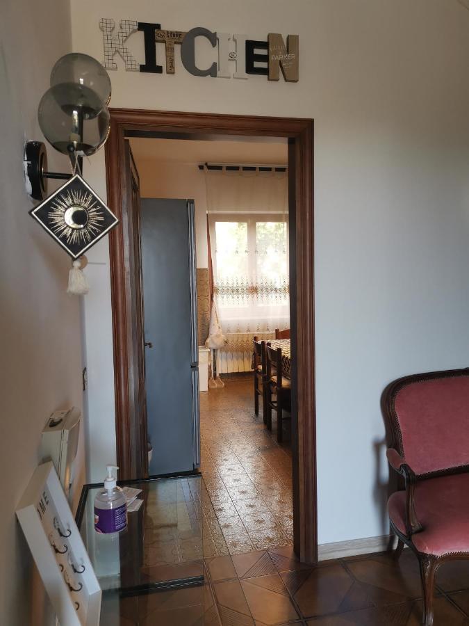 Villa Flora Affittacamere Luni Kültér fotó