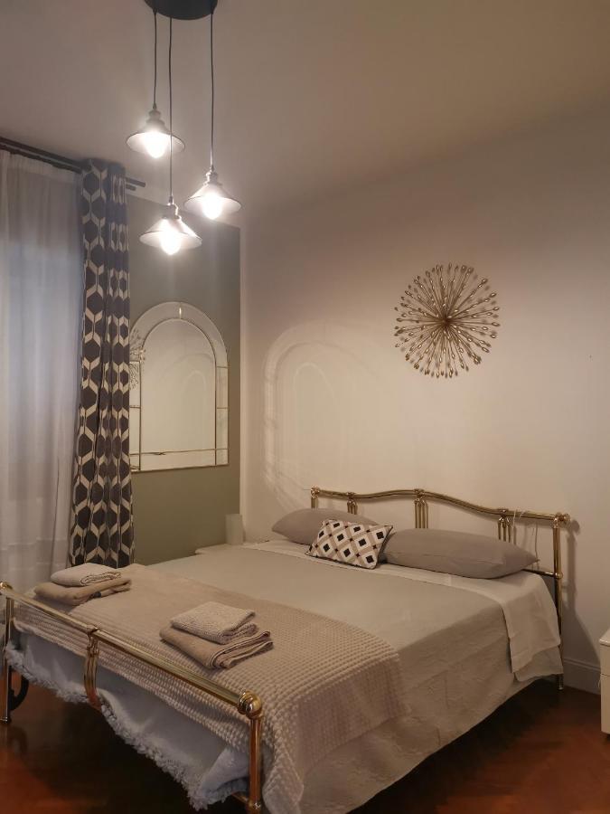 Villa Flora Affittacamere Luni Kültér fotó